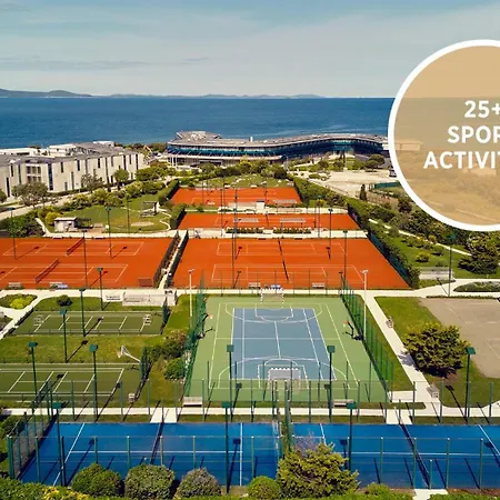 Falkensteiner Residences Senia Daire *